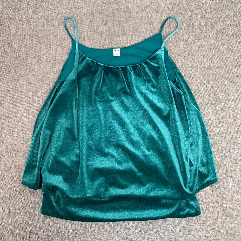 Old Navy Green Suede Top Sleeveless Medium‎ Layered Flowy Comfortable Tank